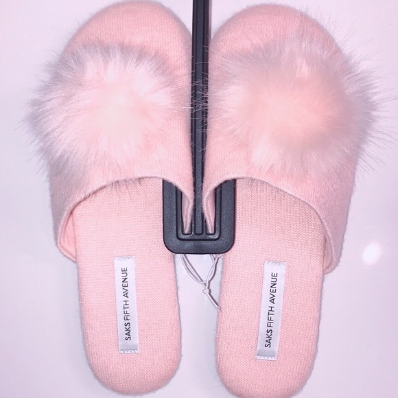 Cashmere Slippers - Picture 7 of 7